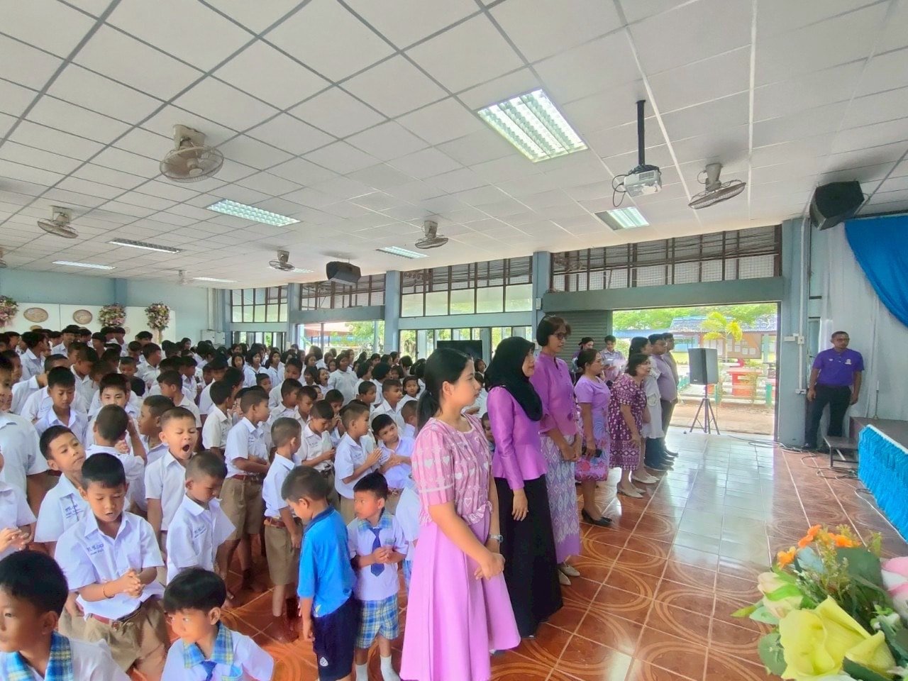 <div style='text-align:center;'>
						ชื่อไฟล์ : 032b2cc936860b03048302d991c3498f1_1453841181.jpg <a href='img/article/art_1748757805/image/g/032b2cc936860b03048302d991c3498f1_1453841181.jpg' target='_blank' style='color:$FFF !important;' download>Download</a></div>