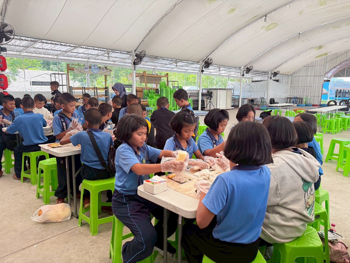 <div style='text-align:center;'>
						ชื่อไฟล์ : 8df7b73a7820f4aef47864f2a6c5fccf1_1547797947.jpg <a href='img/article/art_1765337858/image/g/8df7b73a7820f4aef47864f2a6c5fccf1_1547797947.jpg' target='_blank' style='color:$FFF !important;' download>Download</a></div>