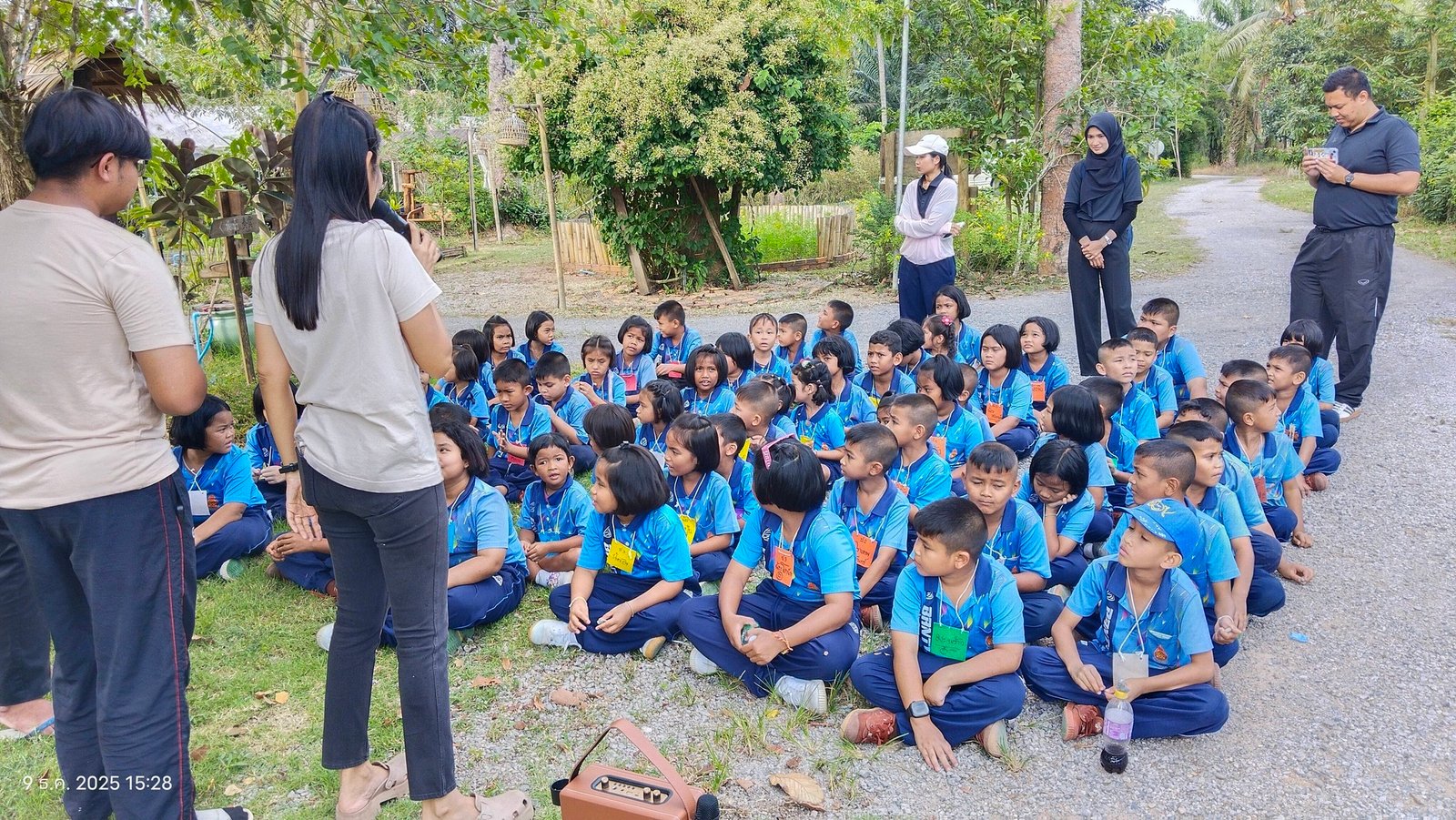 <div style='text-align:center;'>
						ชื่อไฟล์ : 129e458698c4745a32d44582161b51d81_2422599604.jpg <a href='img/article/art_1765337915/image/g/129e458698c4745a32d44582161b51d81_2422599604.jpg' target='_blank' style='color:$FFF !important;' download>Download</a></div>