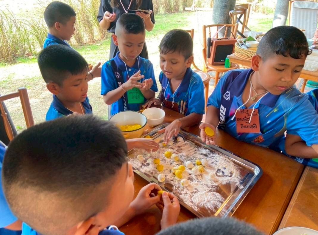 <div style='text-align:center;'>
						ชื่อไฟล์ : 134ce63057f068a219a0df338fb0b7231_3671455509.jpg <a href='img/article/art_1765337915/image/g/134ce63057f068a219a0df338fb0b7231_3671455509.jpg' target='_blank' style='color:$FFF !important;' download>Download</a></div>