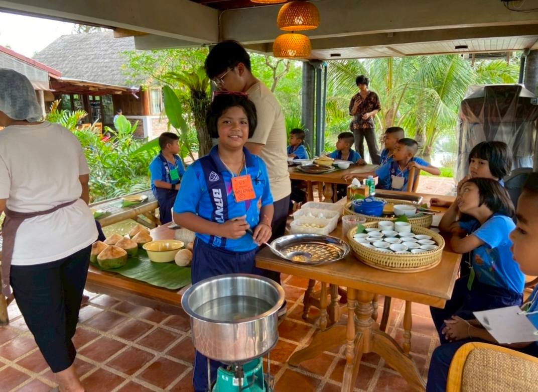 <div style='text-align:center;'>
						ชื่อไฟล์ : ae566253288191ce5d879e51dae1d8c31_646043355.jpg <a href='img/article/art_1765337915/image/g/ae566253288191ce5d879e51dae1d8c31_646043355.jpg' target='_blank' style='color:$FFF !important;' download>Download</a></div>